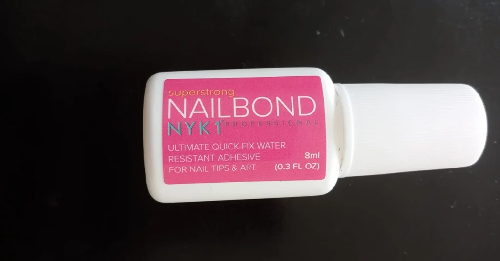 A Random Nail Glue